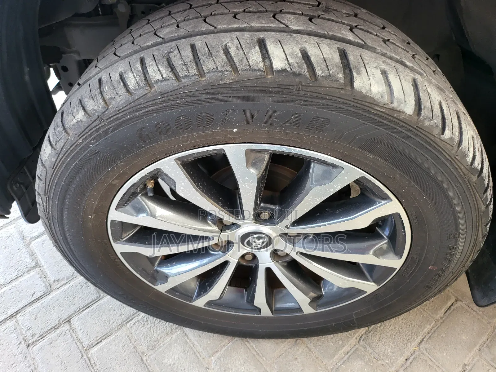 Toyota Land Cruiser Prado 2019 Gold