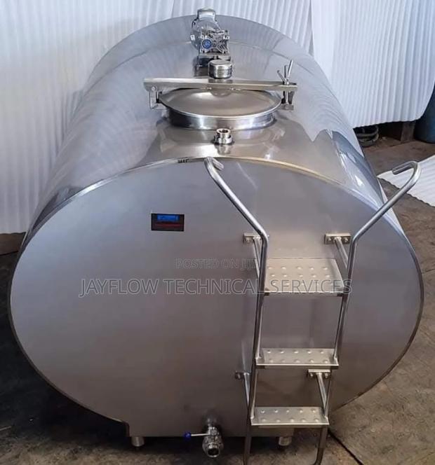 Direct Expansion (Dx) Bulk Milk Cooler 3000 Litrs - main view