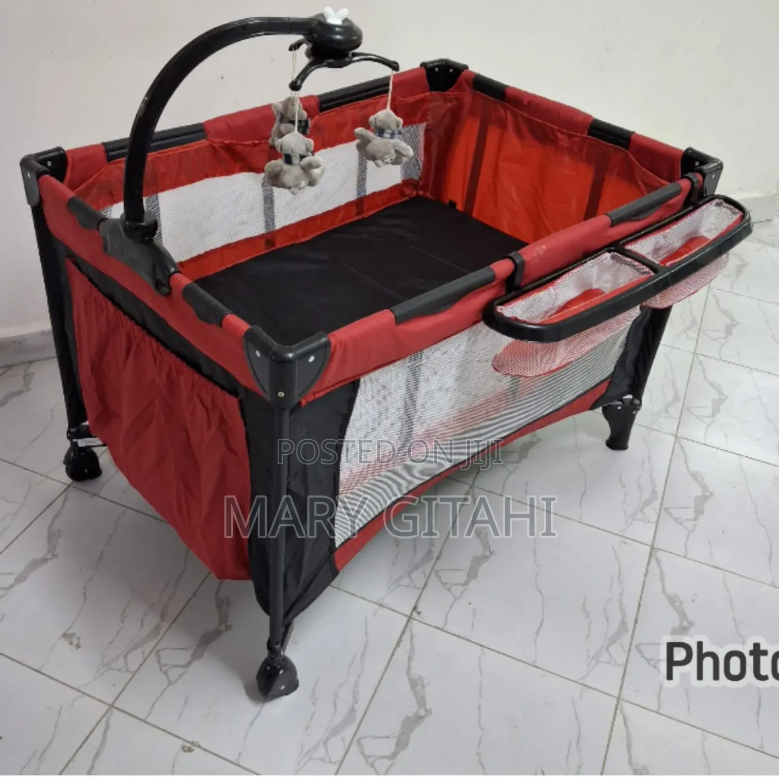 *Foldable Baby Cot Has 2 Levels
Has Hanging Toys