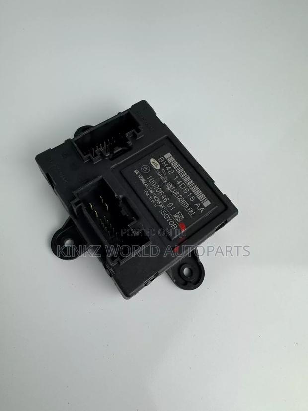 Freelander 2 Door Control Module Front 2011 Bh42-14d618-aa - thumbnail 3