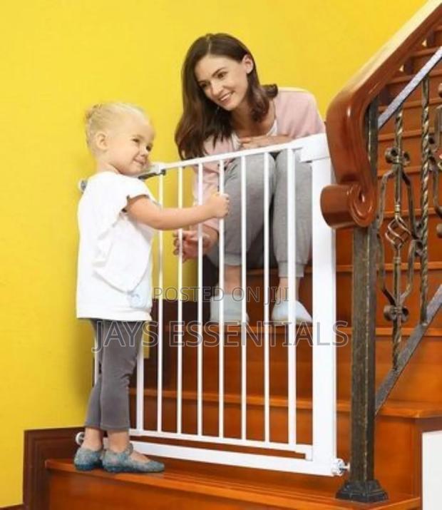 Baby Safety Gate - main view