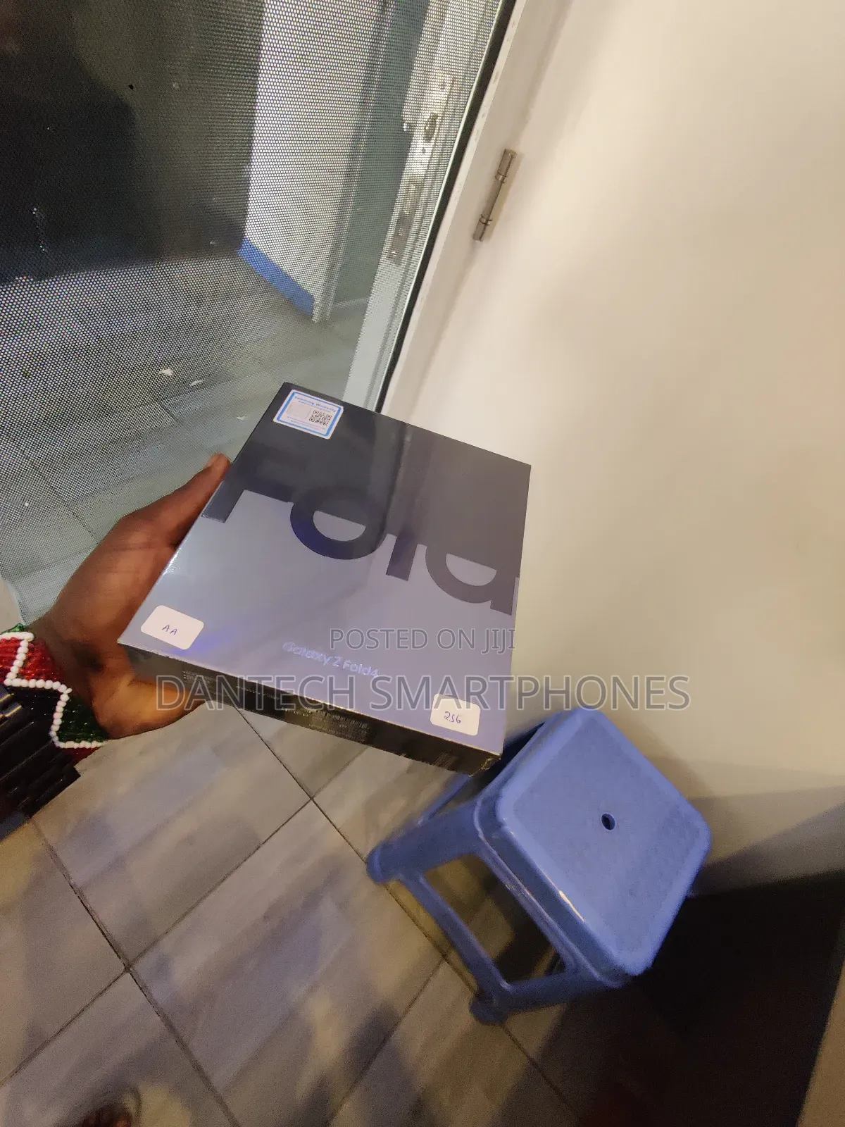 New Samsung Galaxy Z Fold4 256 GB Gray
