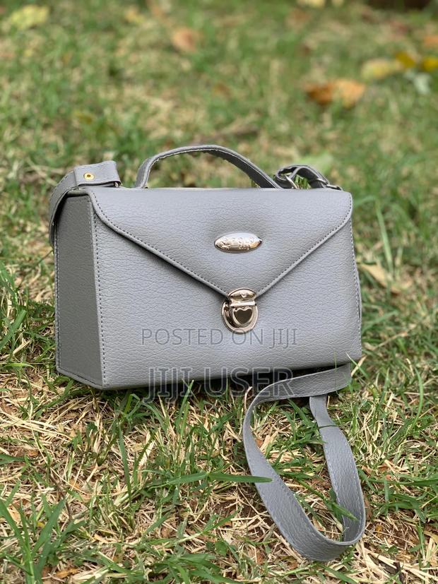 Quality Handbags - thumbnail 3