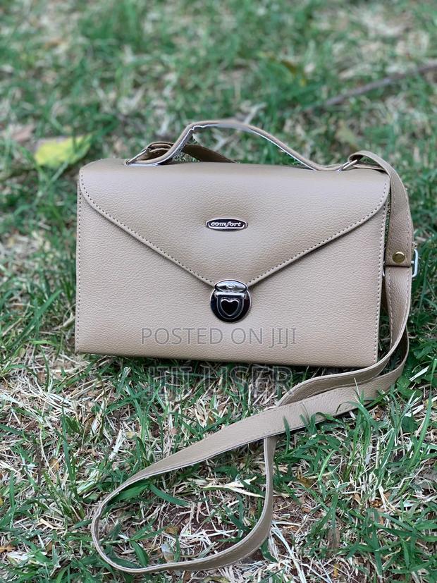 Quality Handbags - thumbnail 4