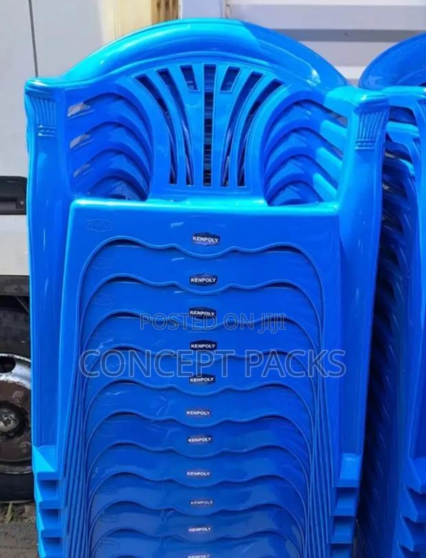 5pcs Blue Kenpoly Chair With Arms - main view