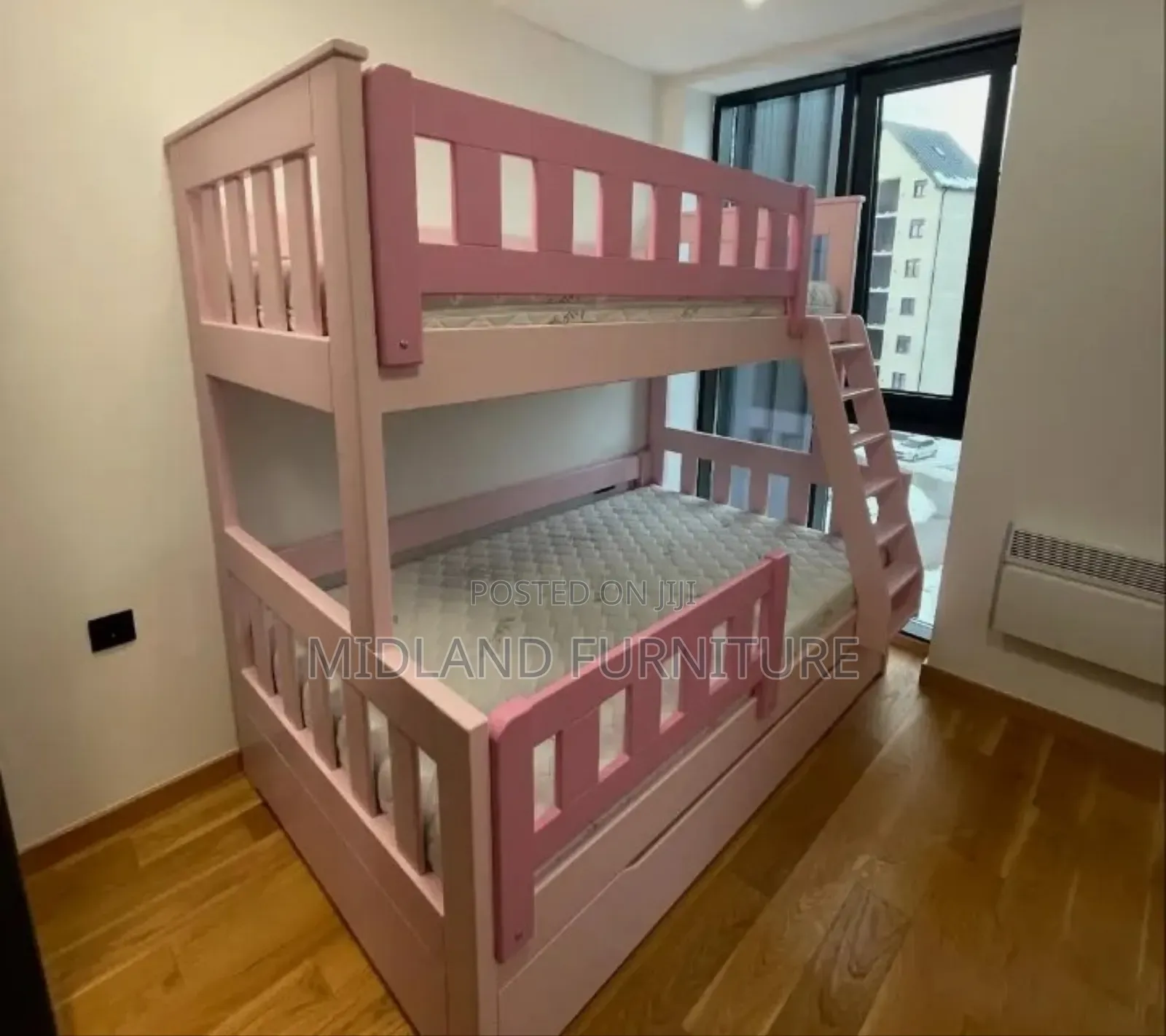 Cute Customized Bunk Beds for Girls