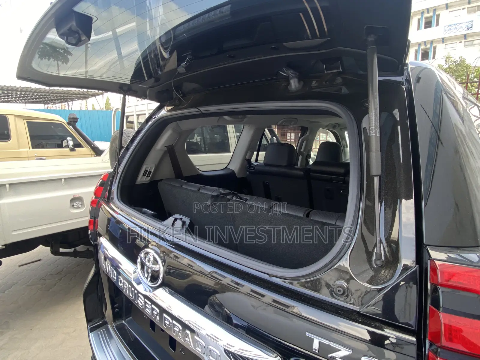 Toyota Land Cruiser Prado 2.8 2019 Black
