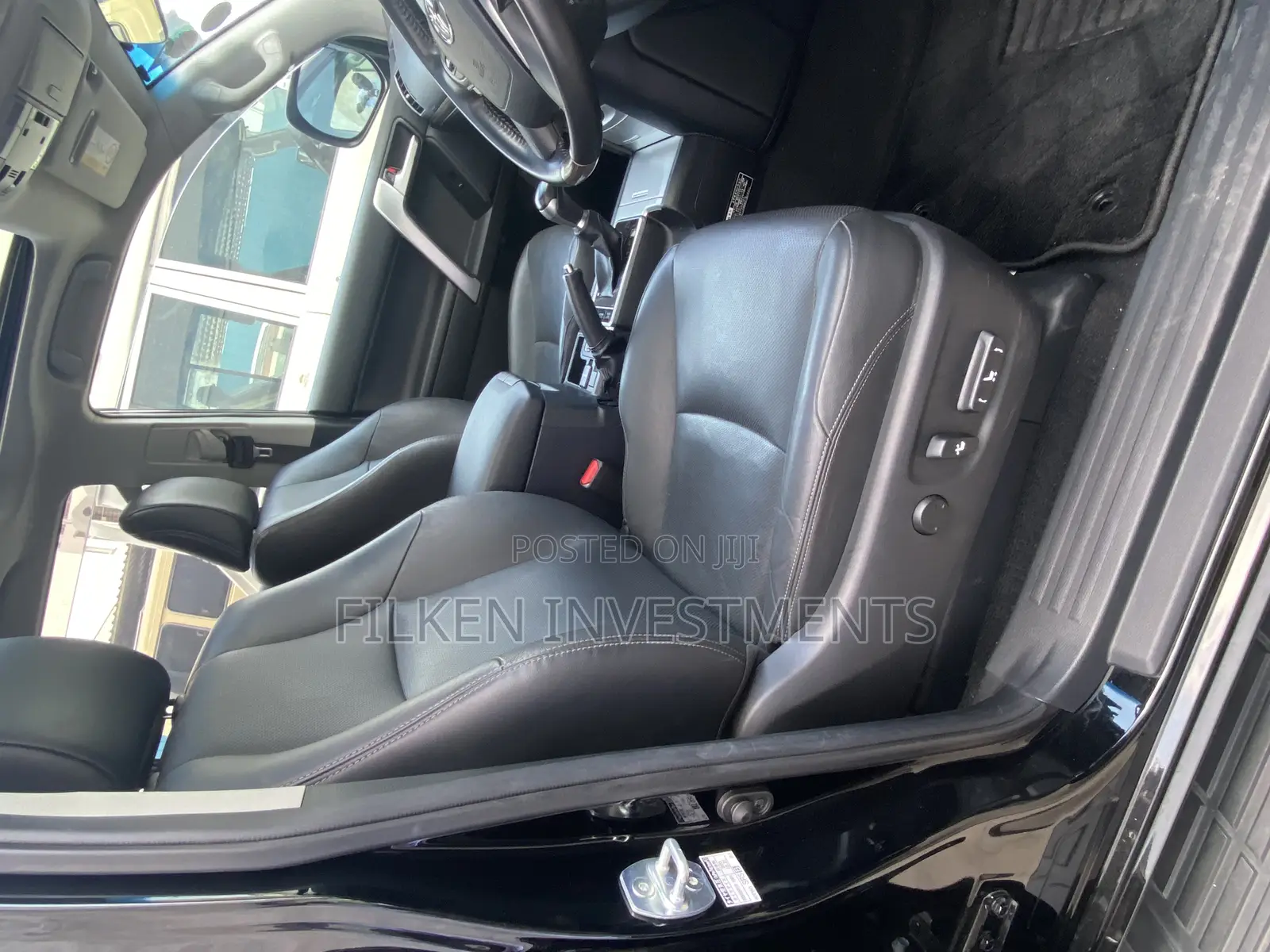 Toyota Land Cruiser Prado 2.8 2019 Black