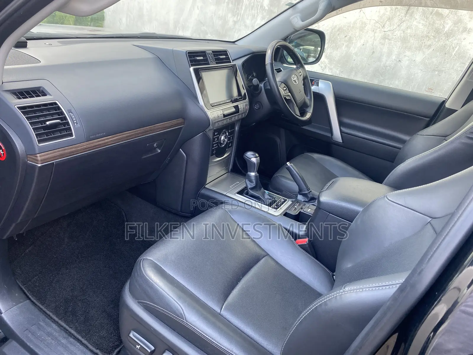 Toyota Land Cruiser Prado 2.8 2019 Black