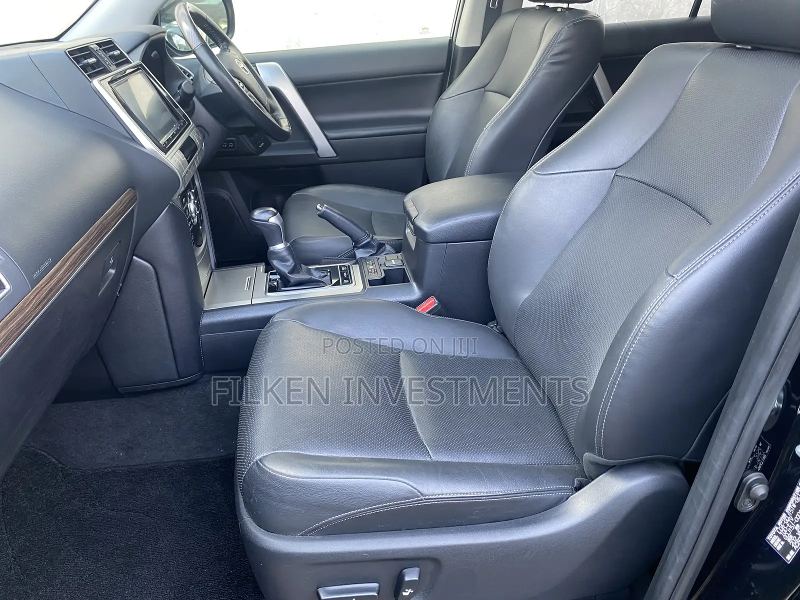 Toyota Land Cruiser Prado 2.8 2019 Black