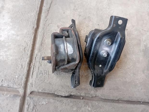 Subaru Forester Sh Engine Mounting - thumbnail 2