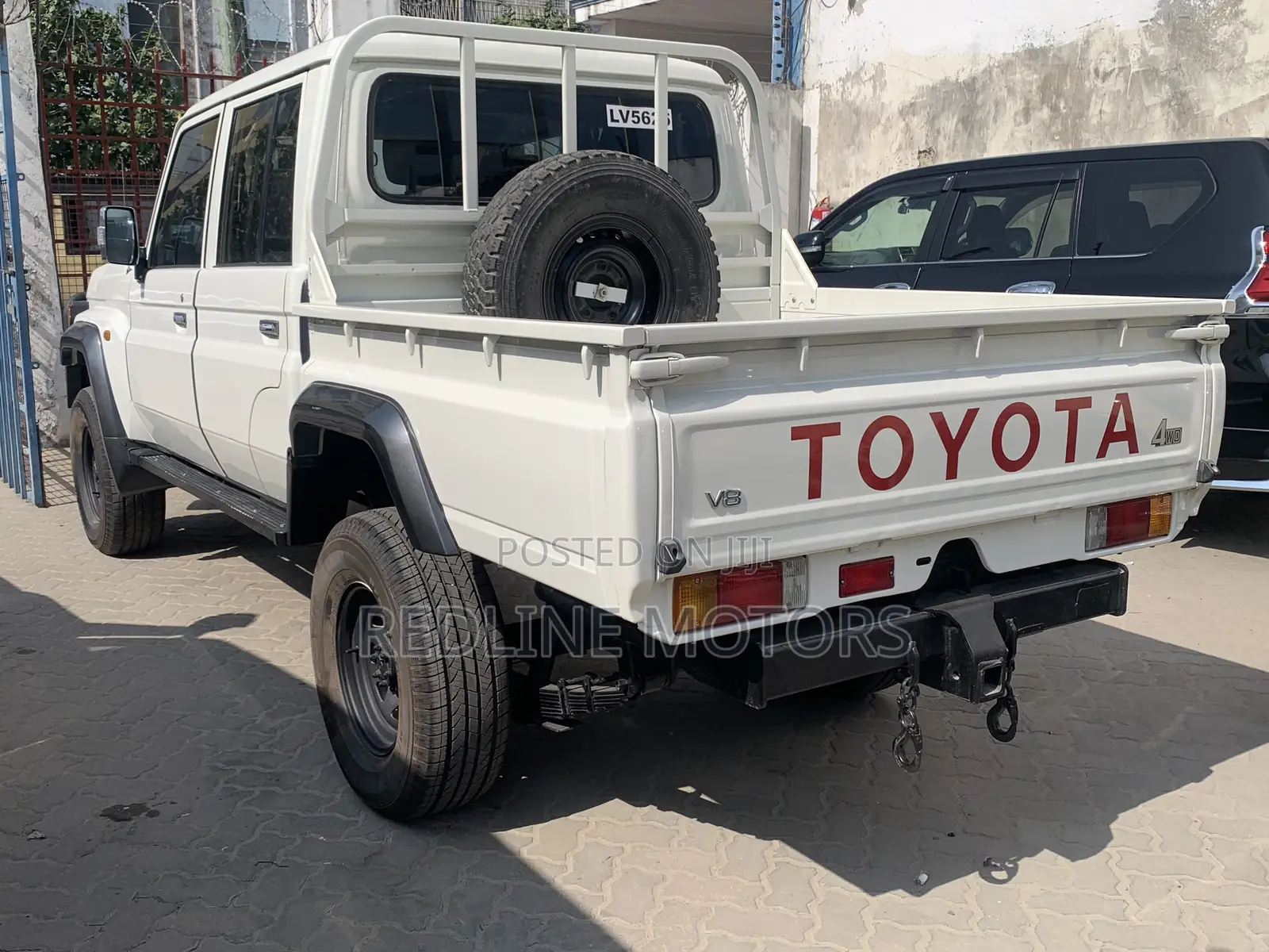 Toyota Land Cruiser 4.5 V8 TD 2018 White