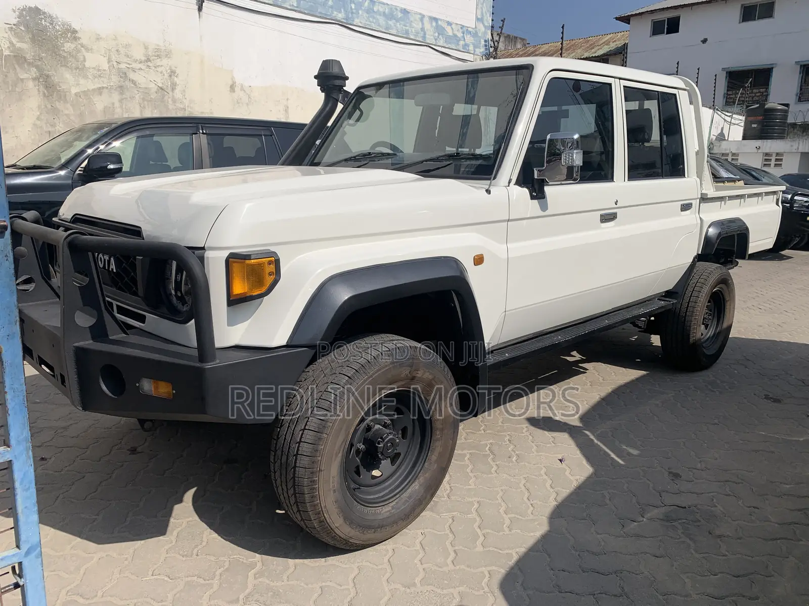 Toyota Land Cruiser 4.5 V8 TD 2018 White