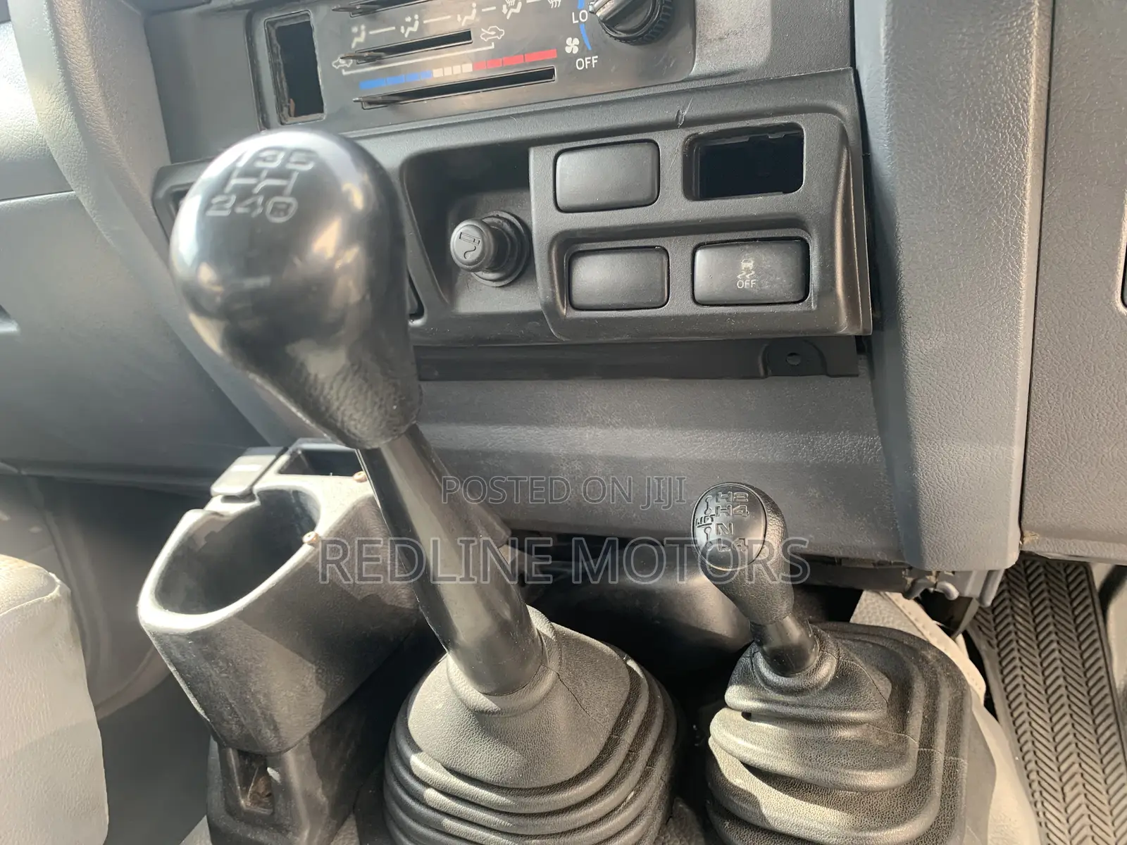 Toyota Land Cruiser 4.5 V8 TD 2018 White