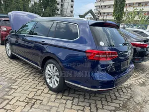 Volkswagen Passat 2017 Blue