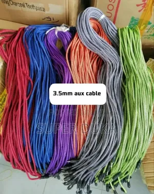 Aux Cable.3.5mm Pin to Pin Auxilliary Audio Jack