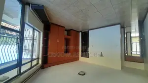 3bdrm Apartment in Kilimani for rent