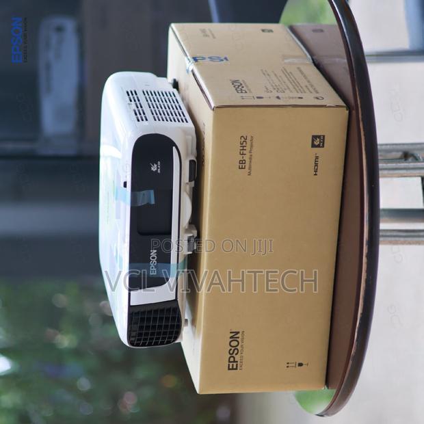Epson Eb-Fh52 3lcd Technology Projector - thumbnail 2