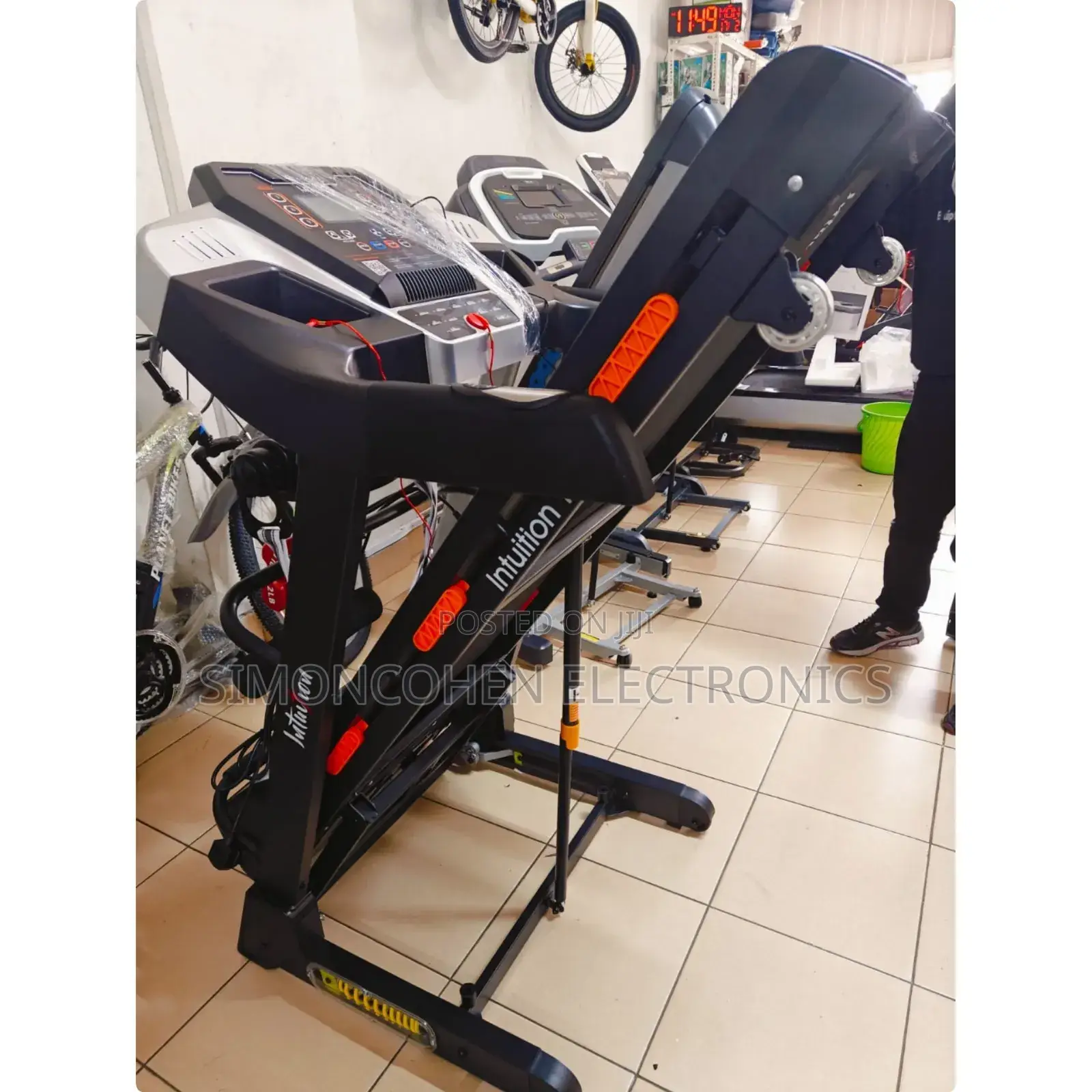 Intuition T-500 Treadmill