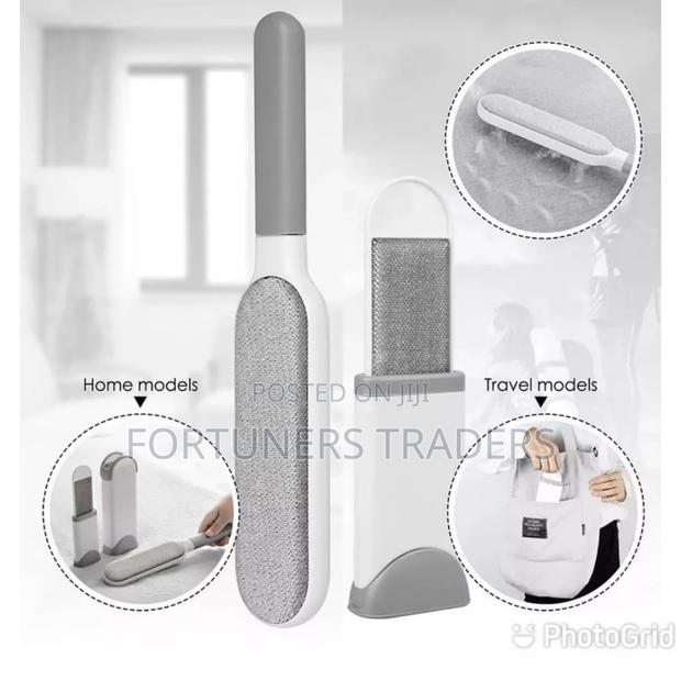 *Multi-Purpose Double Sided Self-Cleaning and Reusable Lint - main view