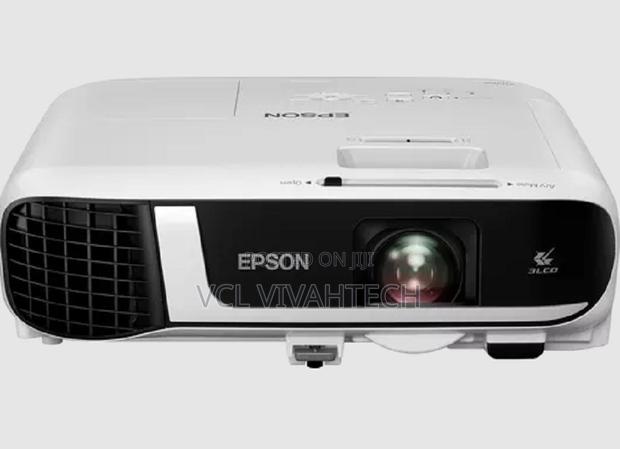 Epson Eb-Fh52 Wireless Full Hd Projector
