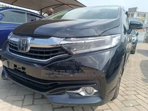 Honda Fit Shuttle 2017 Black
