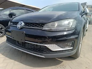 Volkswagen Golf Alltrack TSI S AWD 4MOTION 2017 Matt Black