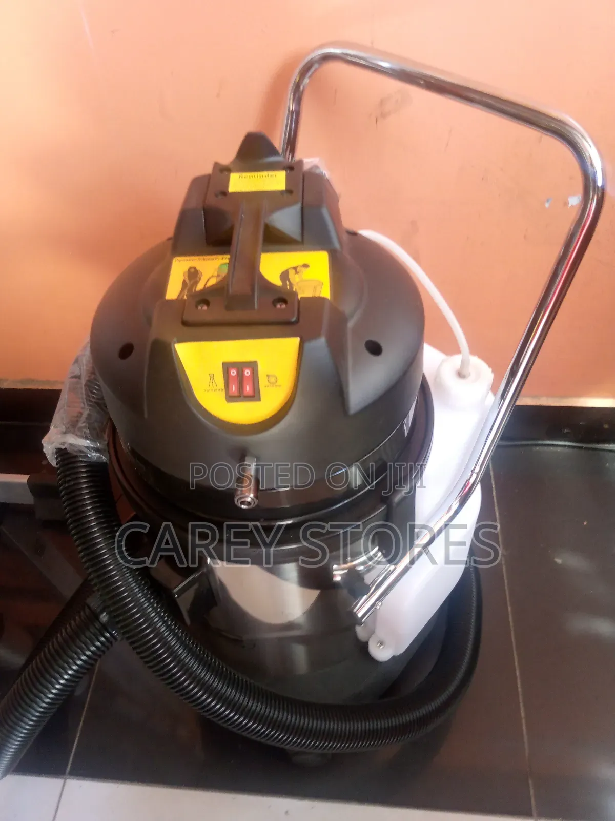 Vacuum Cleaner 20 Liters