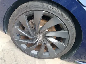 Volkswagen Arteon 2019 Blue