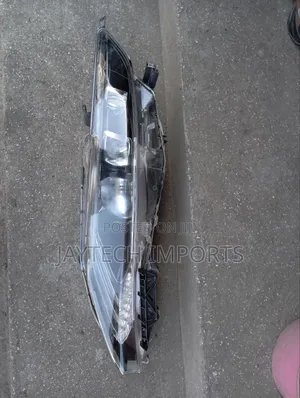 Harrier 2017 Headlight LHS