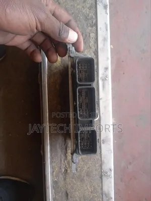 Dualis Computer Unit(E C M )