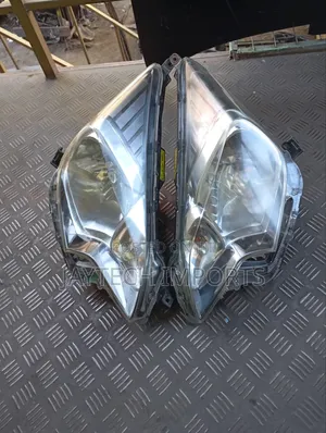 Ractis 2016 Headlight Xenon