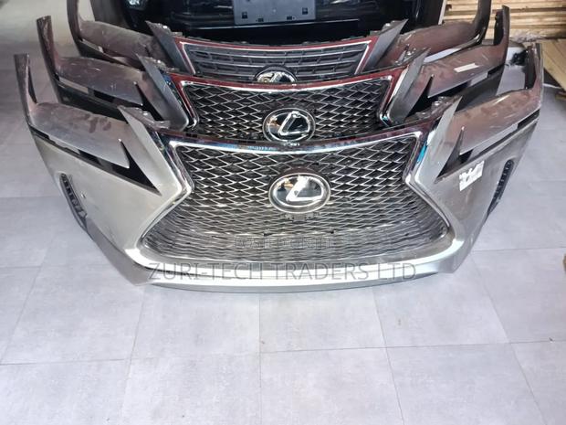 Lexus 350 Grille - thumbnail 5