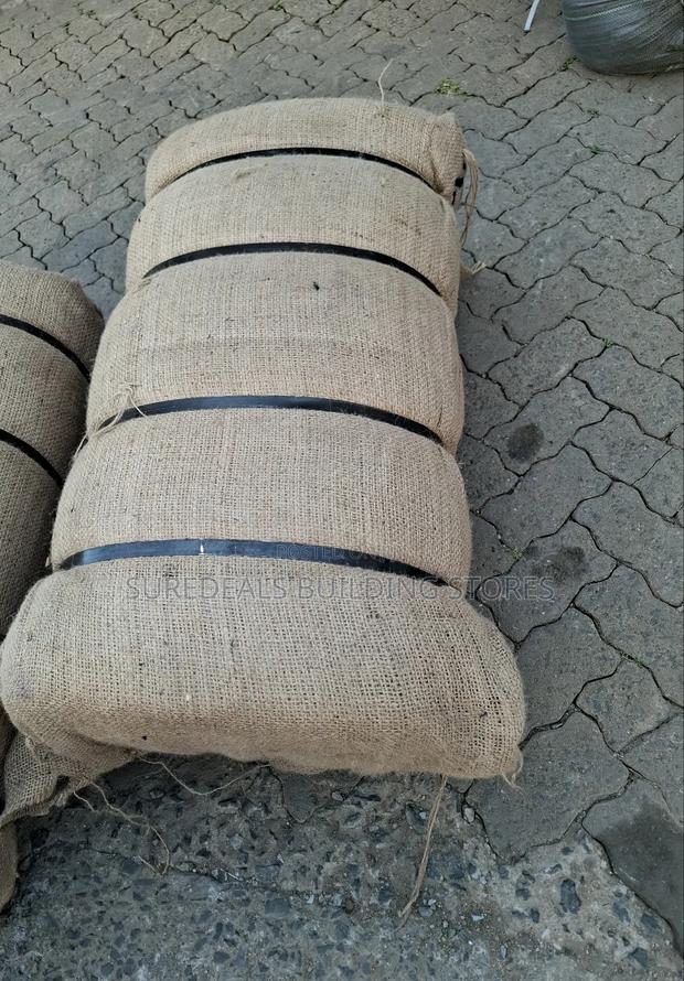 500 Yard Burlap Hessian Fabric Cloth/Curing Cloth.