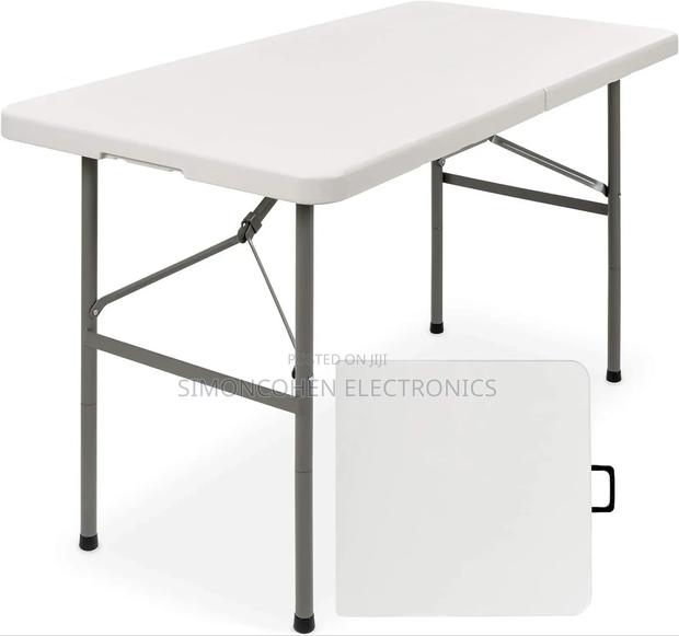 Strong Foldable Table - main view