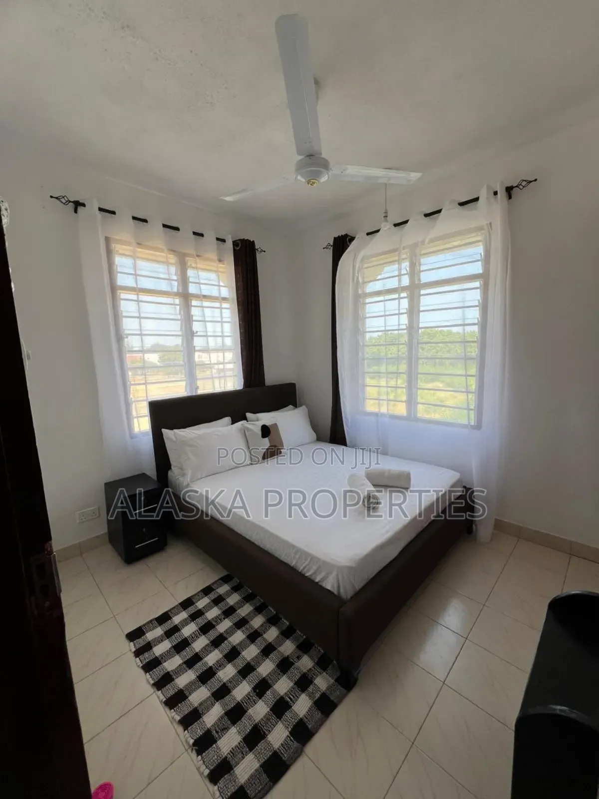 Furnished 1bdrm Apartment 4 Rent in Shree Enclave