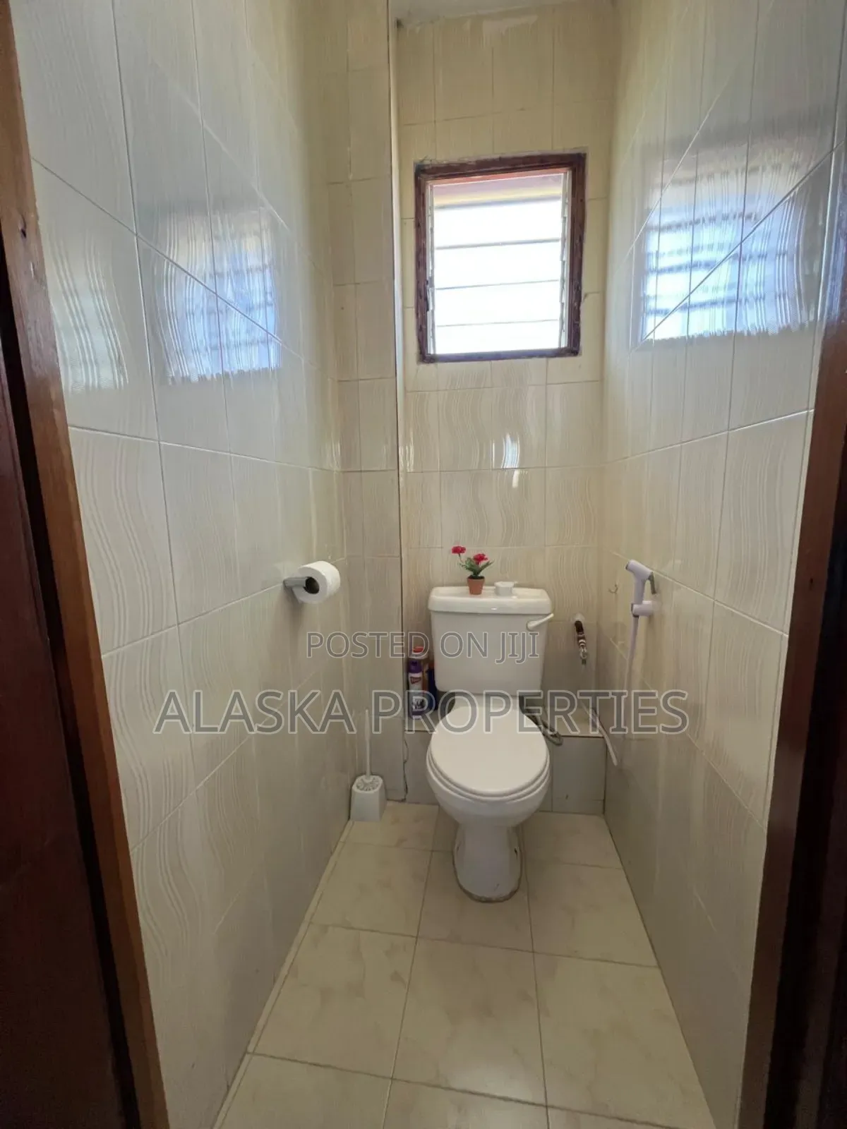 Furnished 1bdrm Apartment 4 Rent in Shree Enclave