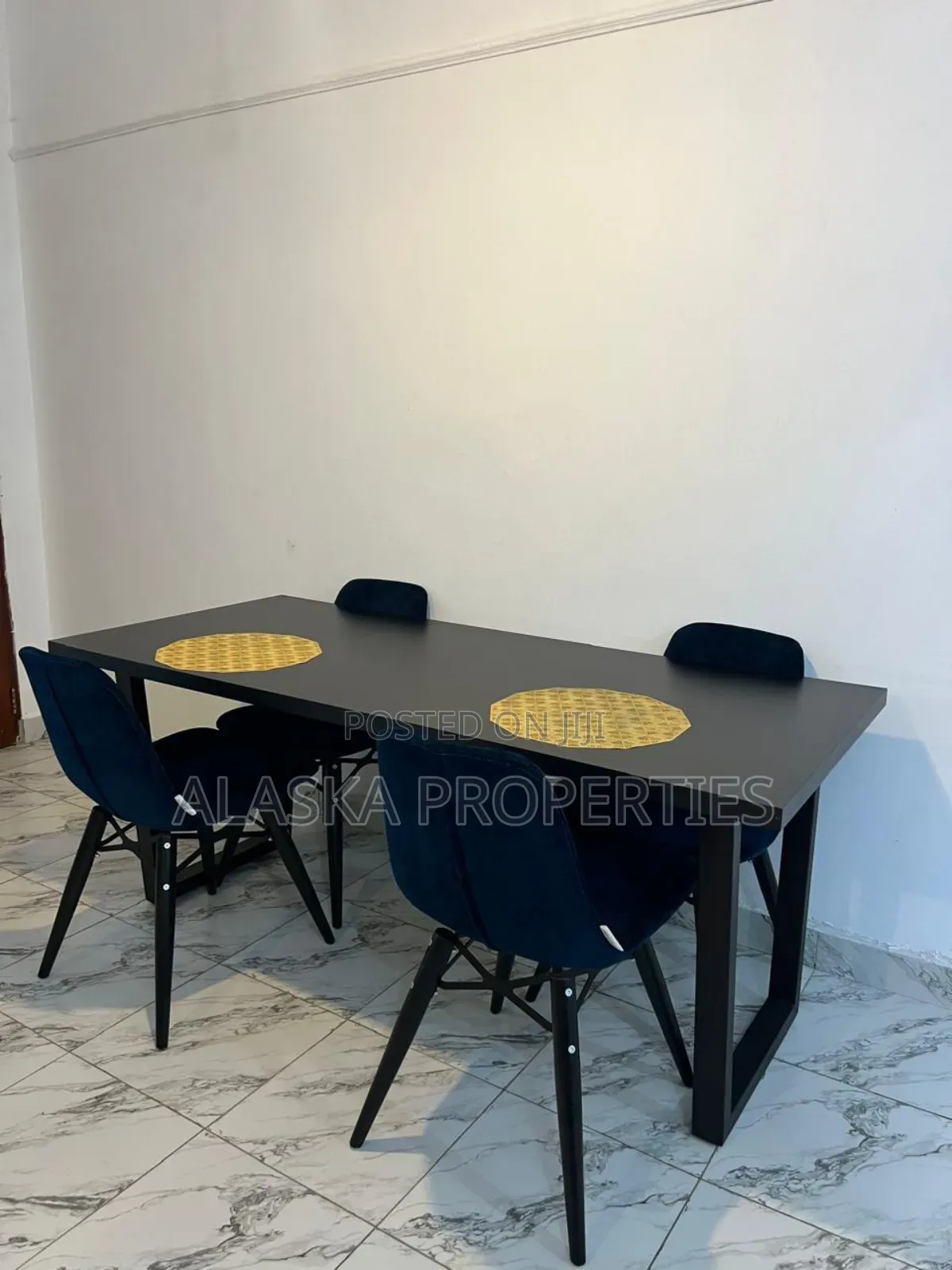 Furnished 1bdrm Apartment 4 Rent in Shree Enclave