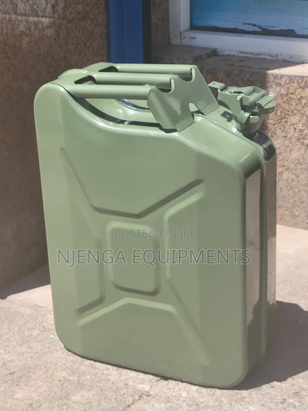 Heavy-Duty Fuel Metallic Cans - thumbnail 2