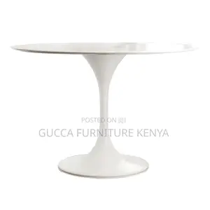 Dining Tables:Round Simple Sintered Stone Tulip Dining Table