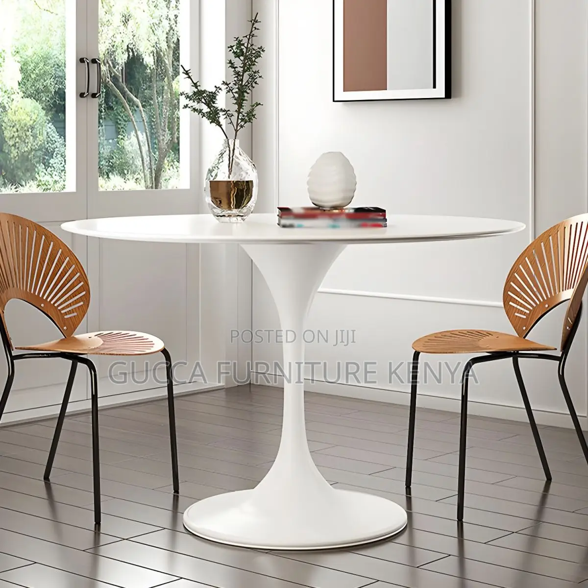 Dining Tables:Round Simple Sintered Stone Tulip Dining Table