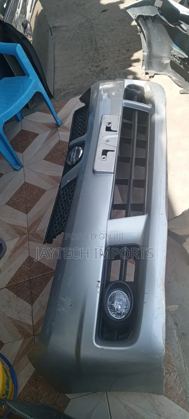 Nissan Wingroad Frontbumper