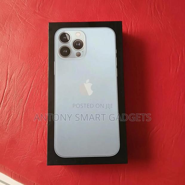 New Apple iPhone 13 Pro Max 256 GB Blue - thumbnail 4