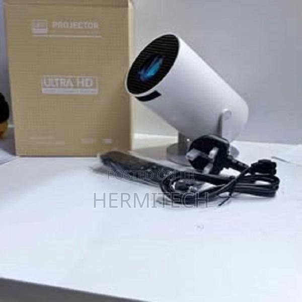 Smart Portable Projector - thumbnail 3