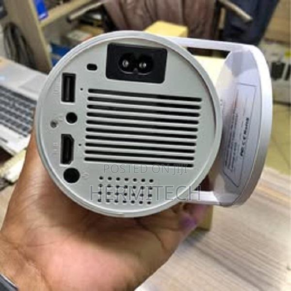 Smart Portable Projector - thumbnail 4