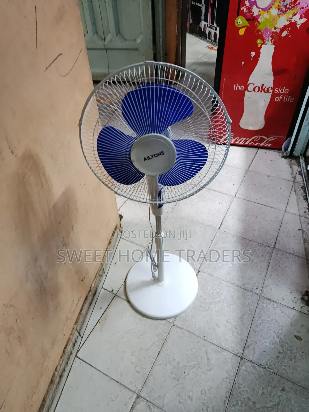 Ailyons Stand Fan 16' White
