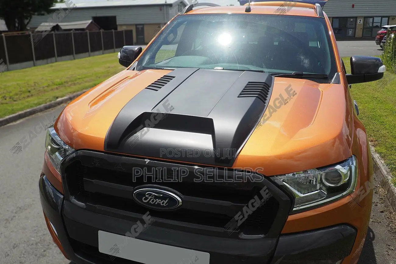 Easy Stick on Fitment – No Drilling Required” Bonnet Scoop