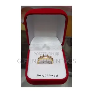 Beautiful Simple Silver Gold Engagement Ring With Box Packaging
