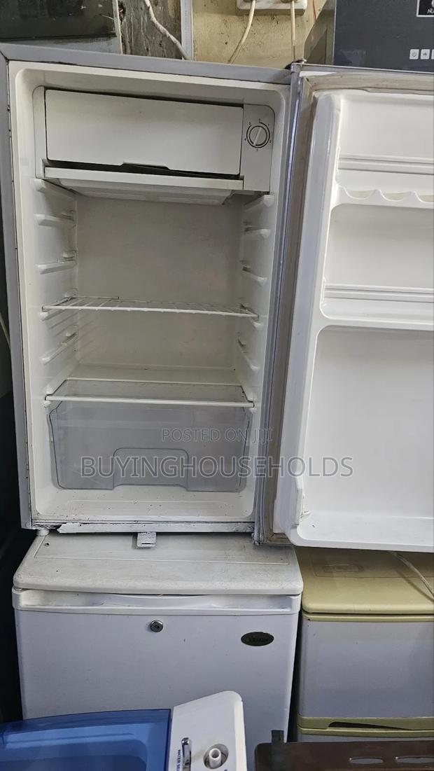 Ramtons 90L Fridge - thumbnail 3