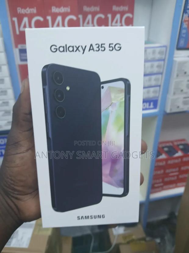 New Samsung Galaxy A35 128 GB Black - thumbnail 2
